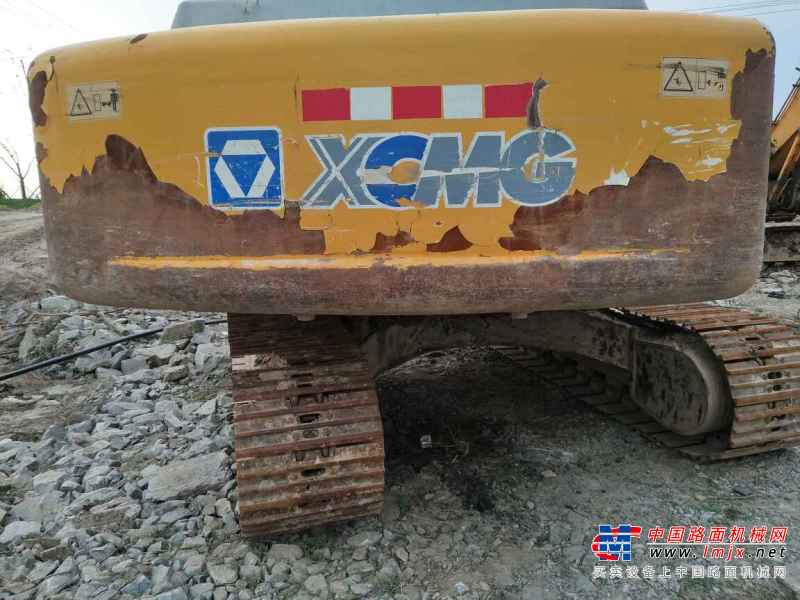 江苏出售转让二手15000小时2010年徐工XE210挖掘机