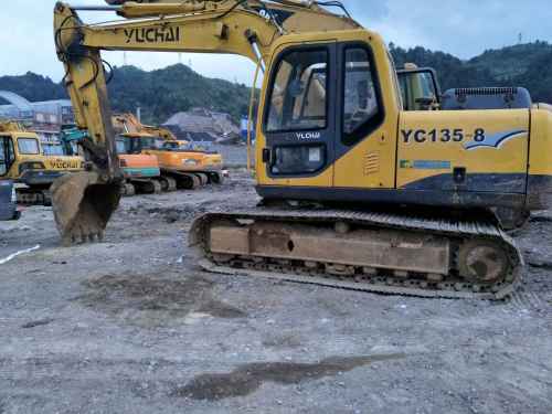 贵州出售转让二手8900小时2010年玉柴YC135挖掘机