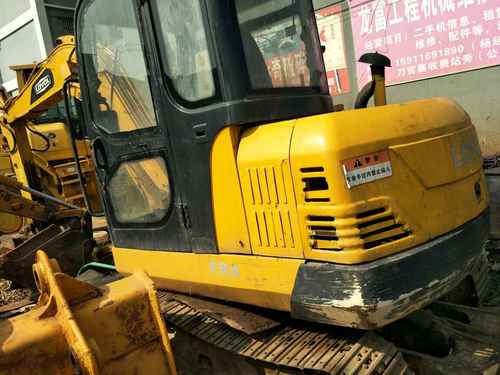 云南出售转让二手6800小时2010年福田雷沃FR80G挖掘机
