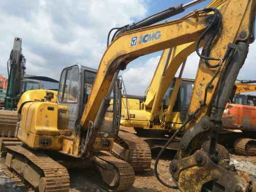 贵州出售转让二手7000小时2010年徐工XE60挖掘机