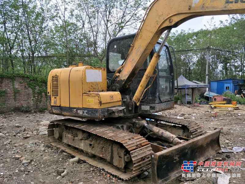四川出售转让二手3600小时2014年柳工CLG908D挖掘机
