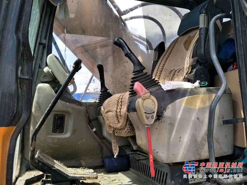 贵州出售转让二手7600小时2011年三一重工SY235C挖掘机