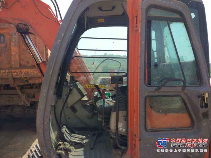 陕西出售转让二手8000小时2009年日立ZX60挖掘机