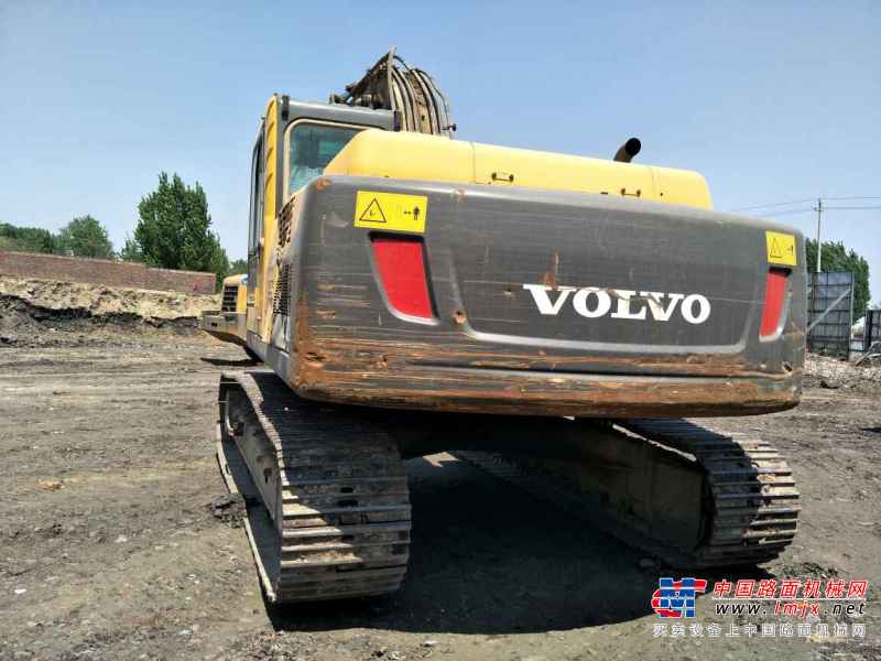 河南出售转让二手7000小时2013年沃尔沃EC210BLR挖掘机