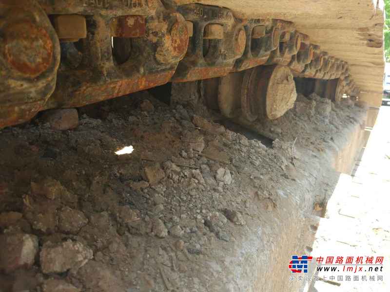 山东出售转让二手6700小时2011年现代R265LC挖掘机