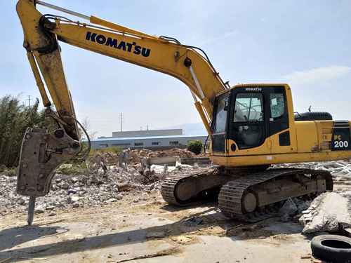 江苏出售转让二手9000小时2011年小松PC200挖掘机