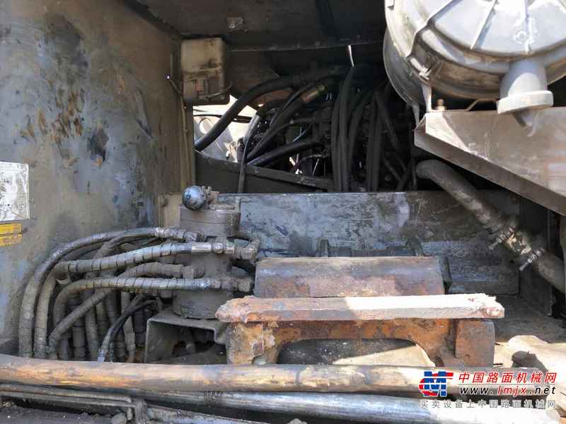 辽宁出售转让二手15000小时2004年日立ZX270挖掘机