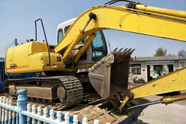 辽宁出售转让二手11000小时2005年住友SH120挖掘机