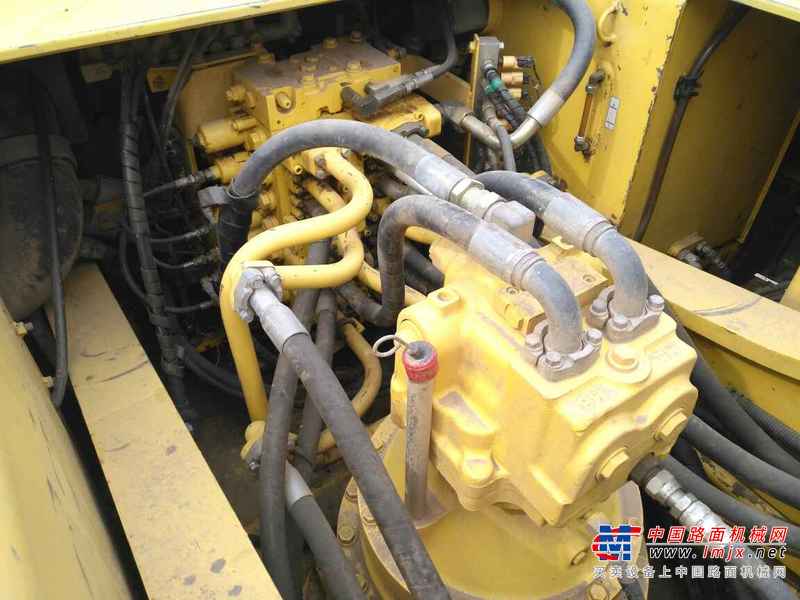 北京出售转让二手6727小时2010年小松PC300挖掘机