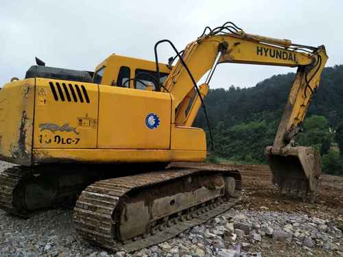 贵州出售转让二手9100小时2009年现代R150挖掘机