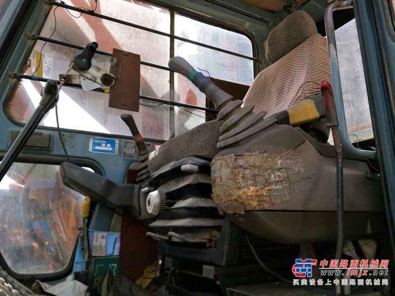辽宁出售转让二手15000小时2003年日立EX300挖掘机
