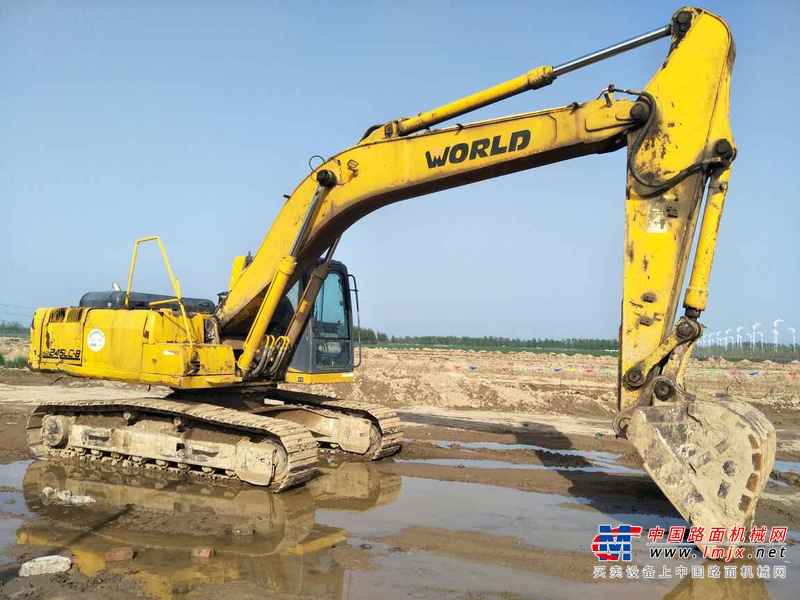 河南出售转让二手6000小时2010年沃得重工W2239挖掘机