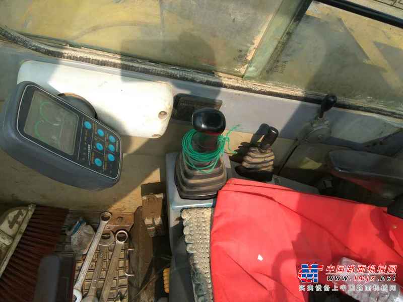 山东出售转让二手8500小时2008年现代R55挖掘机