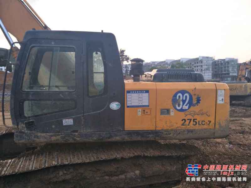 贵州出售转让二手7800小时2010年现代R265LC挖掘机