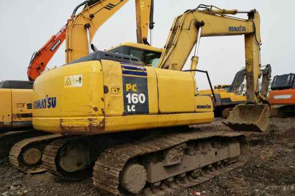 湖北出售转让二手6500小时2011年小松PC160LC挖掘机