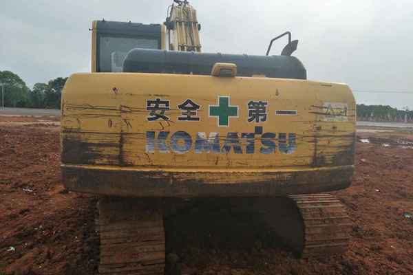 江西出售转让二手6750小时2011年小松PC200挖掘机