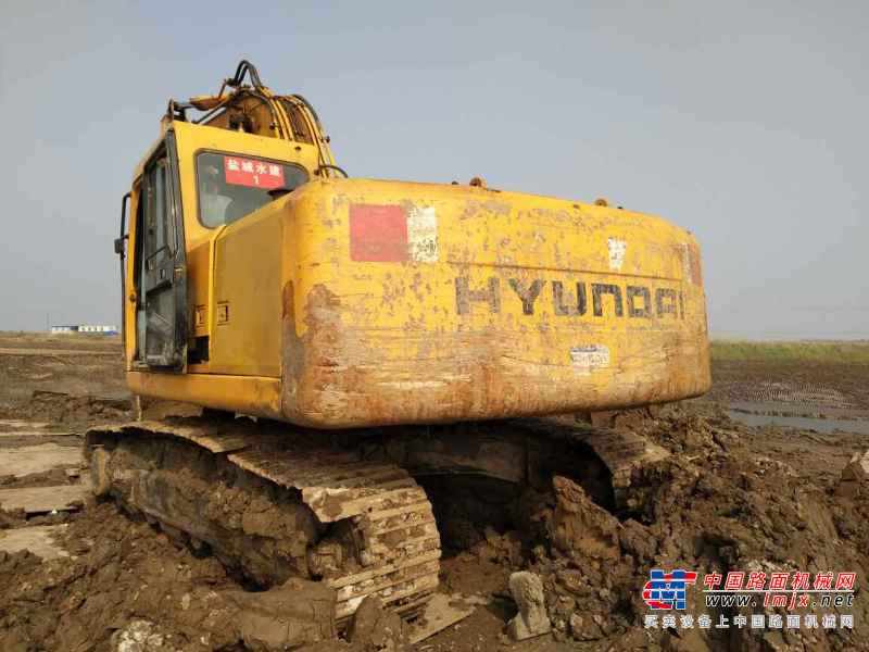 江苏出售转让二手20000小时2007年现代R215挖掘机