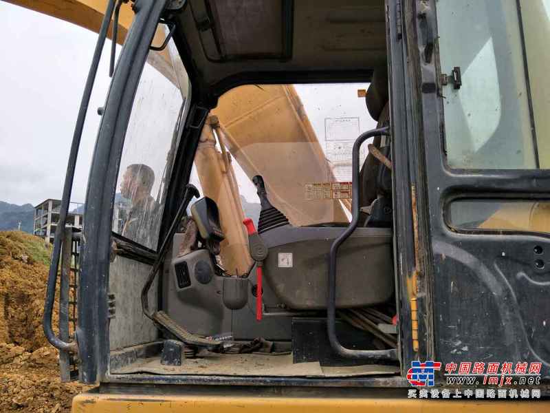 贵州出售转让二手7100小时2011年柳工CLG922D挖掘机