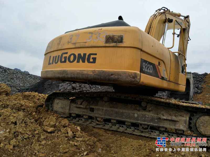 贵州出售转让二手7100小时2011年柳工CLG922D挖掘机
