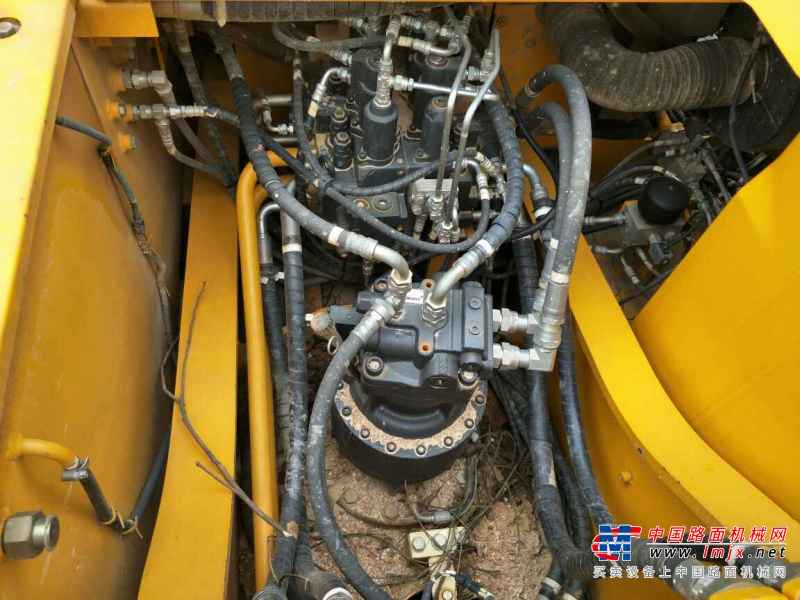 湖南出售转让二手5000小时2015年龙工LG6225挖掘机