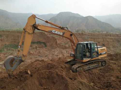 甘肃出售转让二手7000小时2010年凯斯CX210B挖掘机