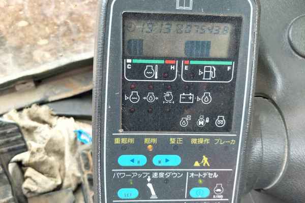 湖南出售转让二手7500小时2014年小松PC120挖掘机