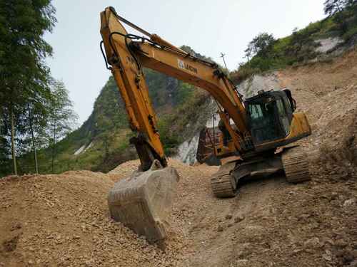 安徽出售转让二手11000小时2010年山重建机JCM921C挖掘机