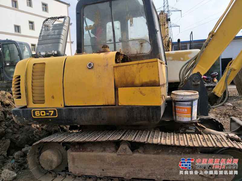 云南出售转让二手9856小时2008年现代R60挖掘机