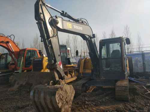 甘肃出售转让二手6000小时2013年沃尔沃EC80D挖掘机