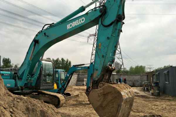 北京出售转让二手4508小时2011年神钢SK250挖掘机