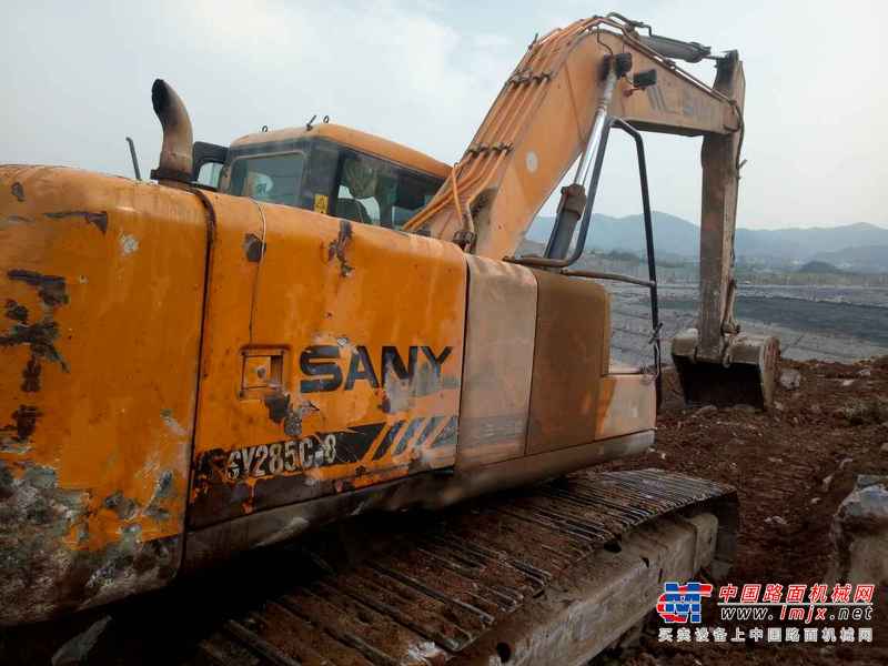 贵州出售转让二手9000小时2011年三一重工SY215C挖掘机