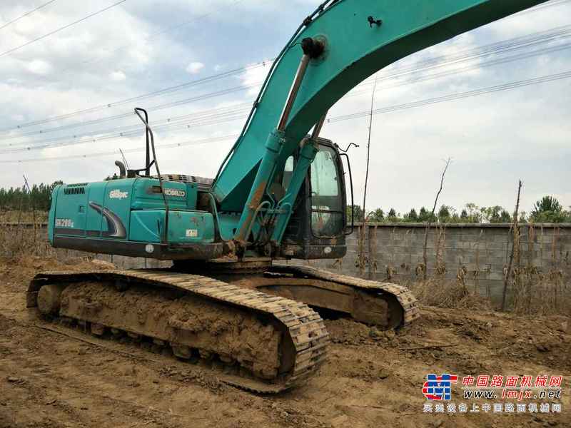 北京出售转让二手5908小时2011年神钢SK260LC挖掘机