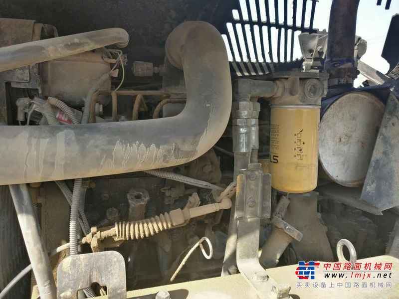 天津出售转让二手16895小时2006年小松PC60挖掘机