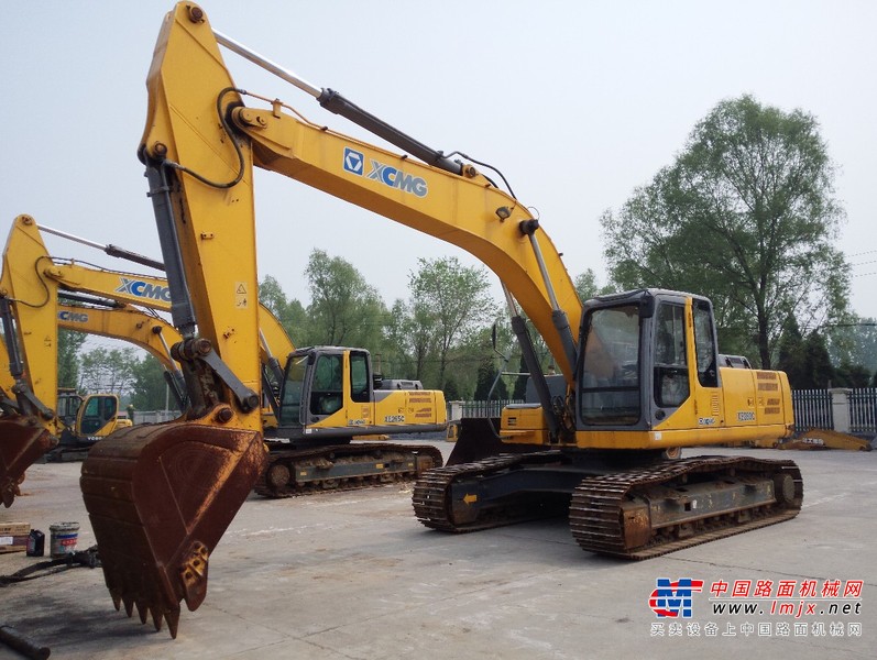 山西出售转让二手861小时2012年徐工XE260C挖掘机