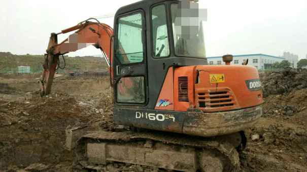 安徽出售转让二手12322小时2010年斗山DH55挖掘机