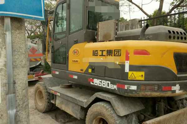 安徽出售转让二手3500小时2015年临工LG680BM挖掘机