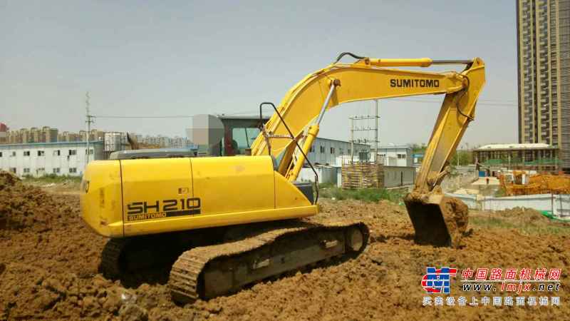 安徽出售转让二手8500小时2012年住友SH210挖掘机