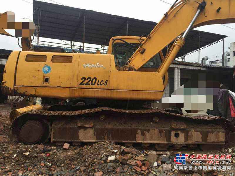 江西出售转让二手16000小时2003年现代R220LC挖掘机