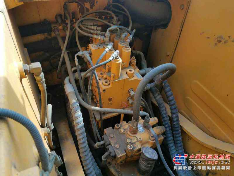 河北出售转让二手9000小时2008年现代轮挖R150W挖掘机