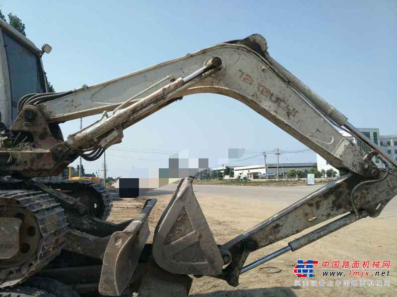 山东出售转让二手7000小时2010年竹内TB180挖掘机