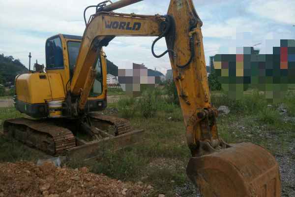 贵州出售转让二手5000小时2012年沃得重工W265挖掘机