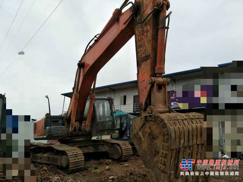云南出售转让二手8956小时2009年日立ZX330挖掘机