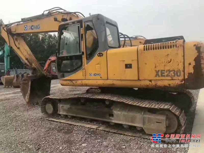 重庆出售转让二手10000小时2010年徐工XE210挖掘机