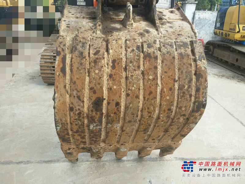 贵州出售转让二手5000小时2010年日立ZX200挖掘机