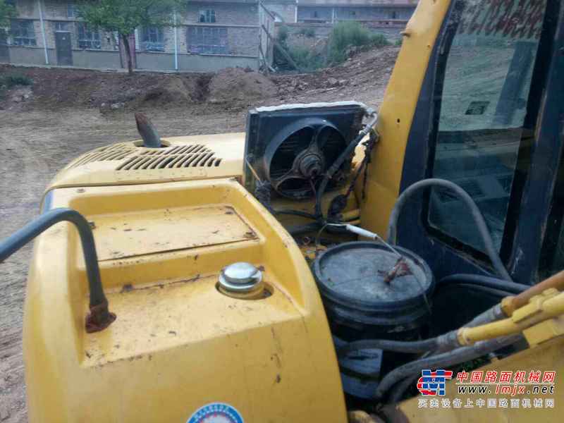 山西出售转让二手7600小时2010年小松PC60挖掘机