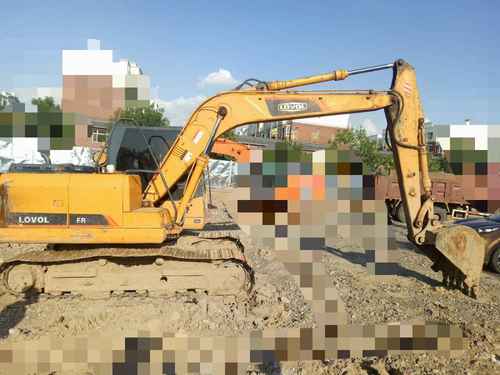 宁夏出售转让二手7000小时2011年福田雷沃FR170挖掘机