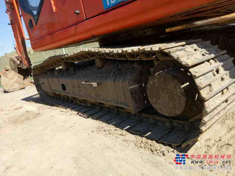 内蒙古出售转让二手8000小时2010年腾翔TX135D挖掘机