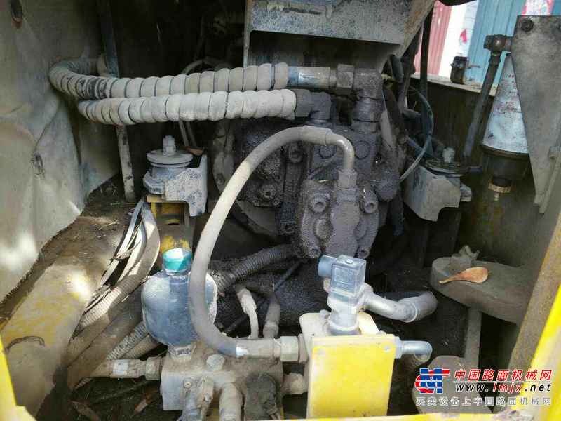 河南出售转让二手8000小时2011年卡特重工CT80挖掘机
