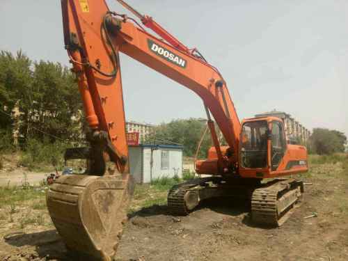 宁夏出售转让二手7650小时2011年斗山DH300LC挖掘机