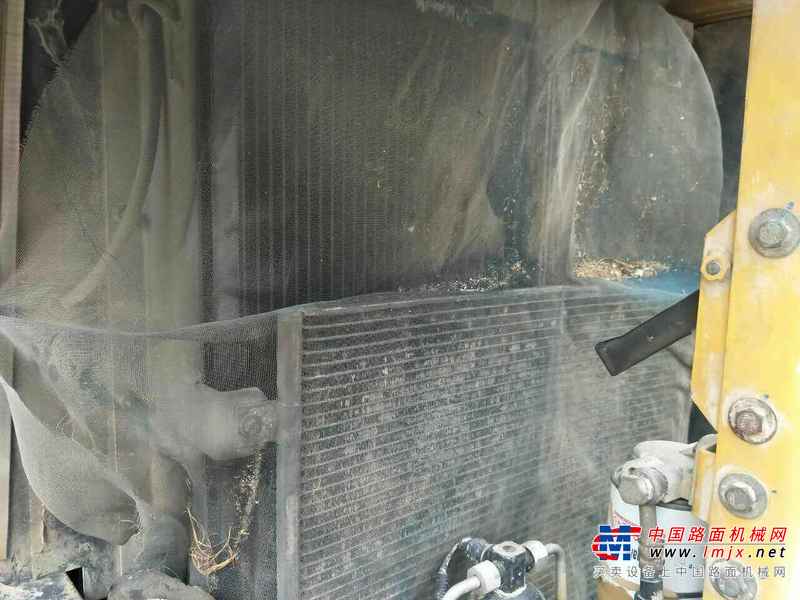 河南出售转让二手9000小时2011年临工LG685挖掘机